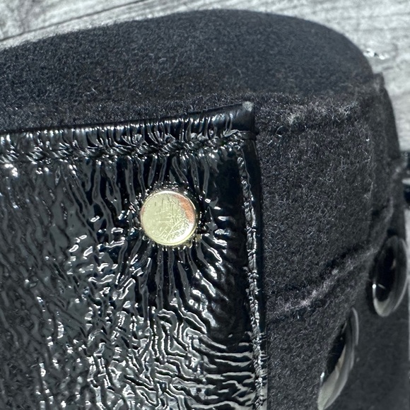 Kate Spade Pilgrim Hill Quinn Tote - Picture 11 of 15